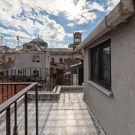 Cozy & Comfy Studio At Beyoglu - 21 Istanbul