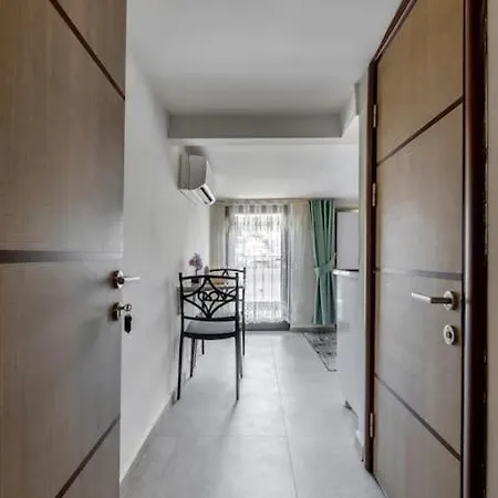 Cozy & Comfy Studio At Beyoglu - 21 Istanbul